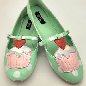 Iron Fist Green Cupcake Heart Mary Jane Shoes Sz 8